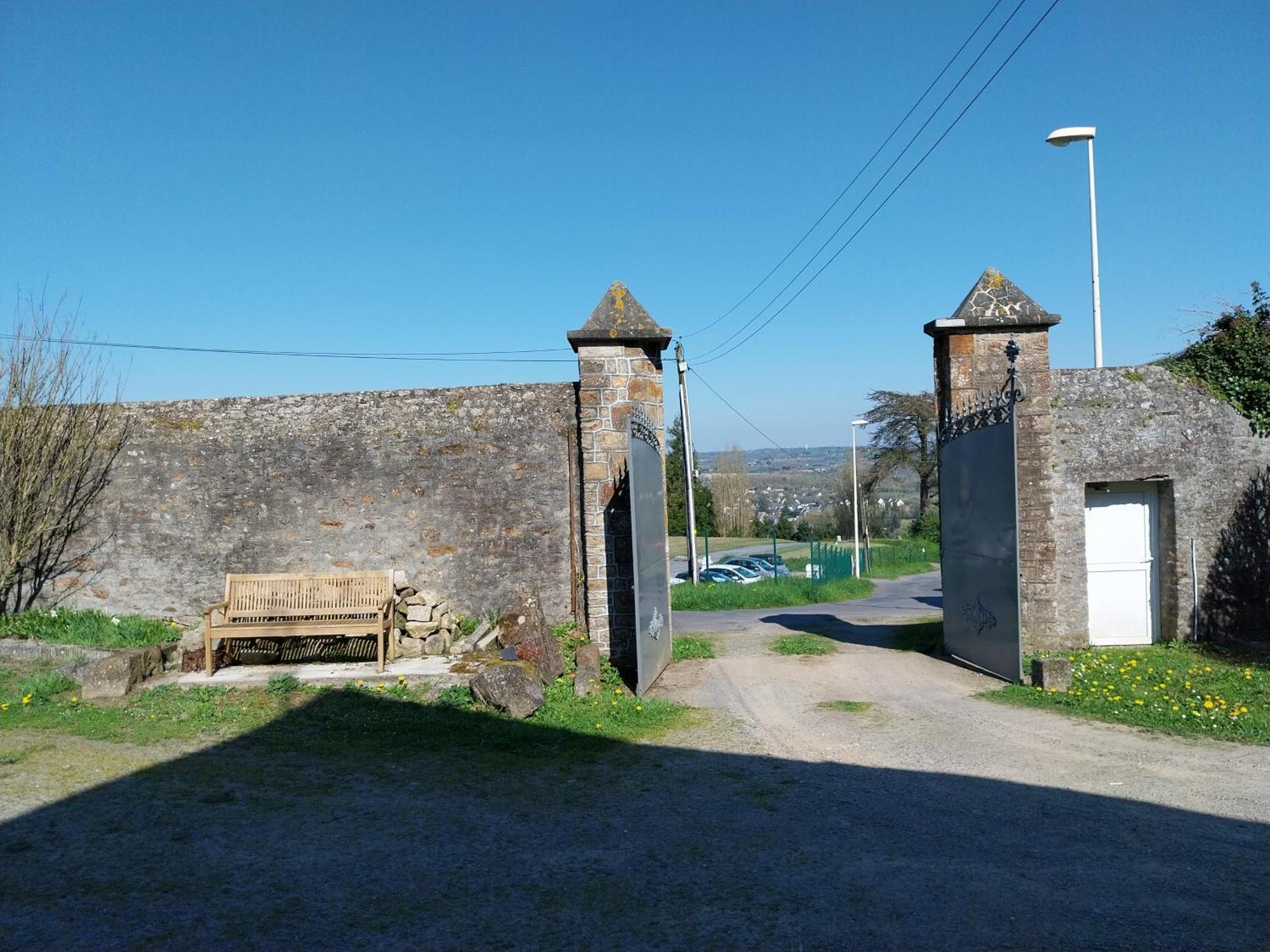 Maison Chaleureuse Avec Terrasse Et Vue Baie Avranches Buitenkant foto